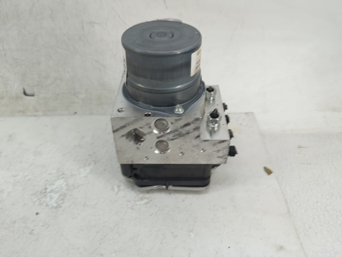 2025 Toyota Corolla ABS Pump Control Module Replacement P/N:44540 02F01 D6278001325040201484 Fits OEM Used Auto Parts - Oemu