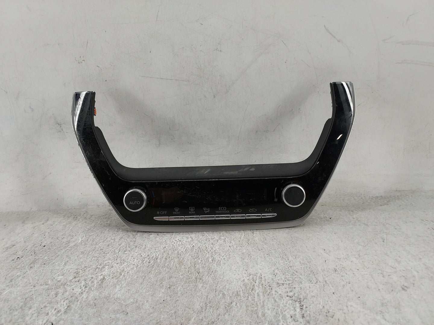 2025 Toyota Corolla Climate Control Module Temperature AC/Heater Replacement P/N:55900-02M00 530-1A54 Fits OEM Used Auto Par