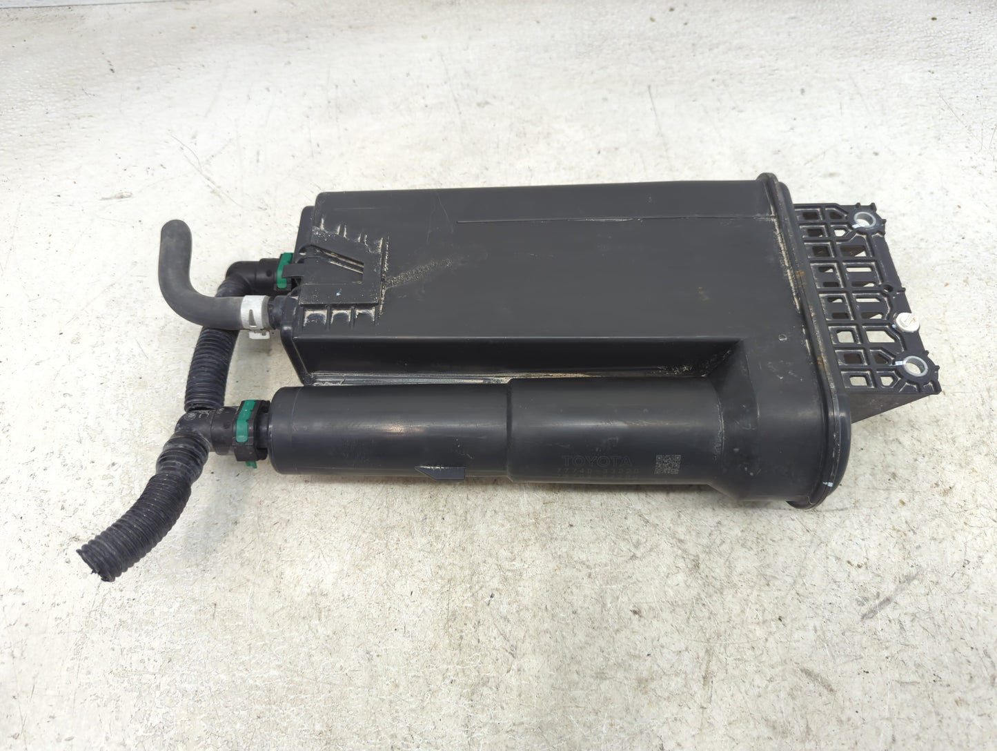 2025 Toyota Corolla Fuel Vapor Charcoal Canister - Oemusedautoparts1.com