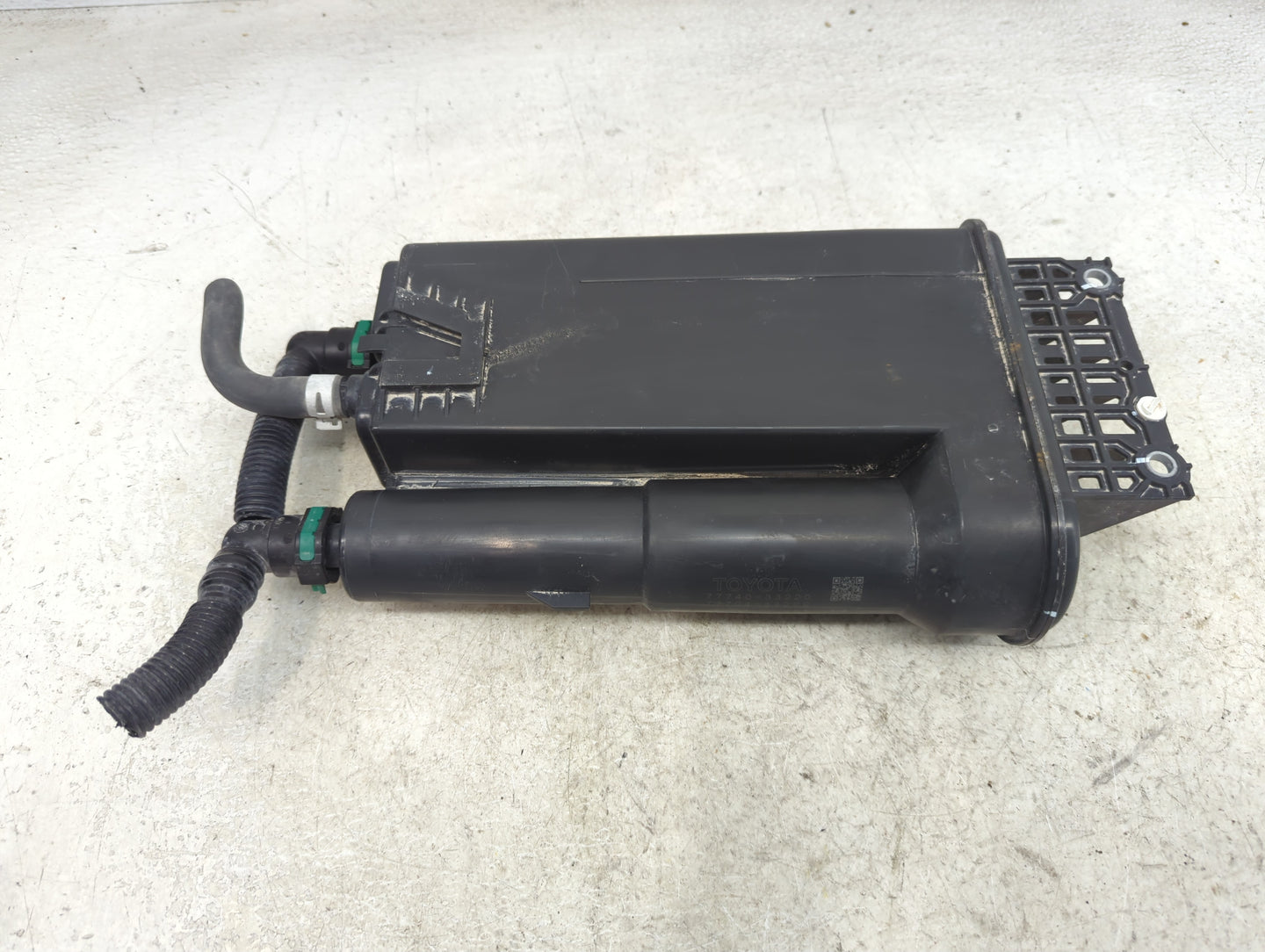 2025 Toyota Corolla Fuel Vapor Charcoal Canister - Oemusedautoparts1.com