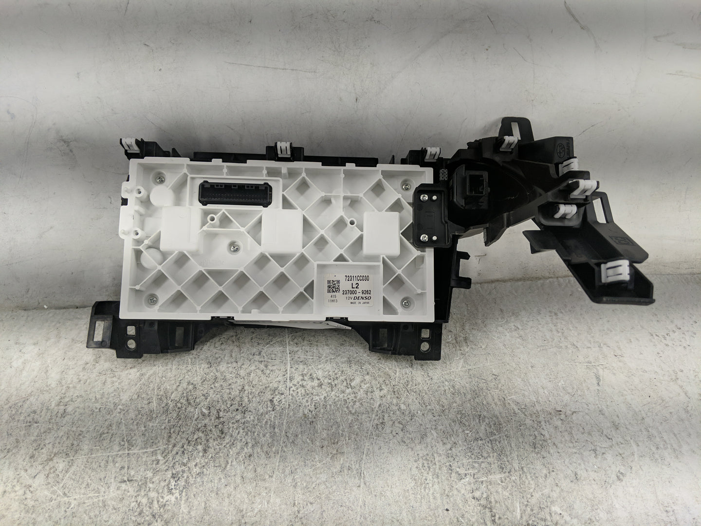 2022 Toyota Gr86 Climate Control Module Temperature AC/Heater Replacement P/N:72311CC030 237000-9262 Fits OEM Used Auto Part