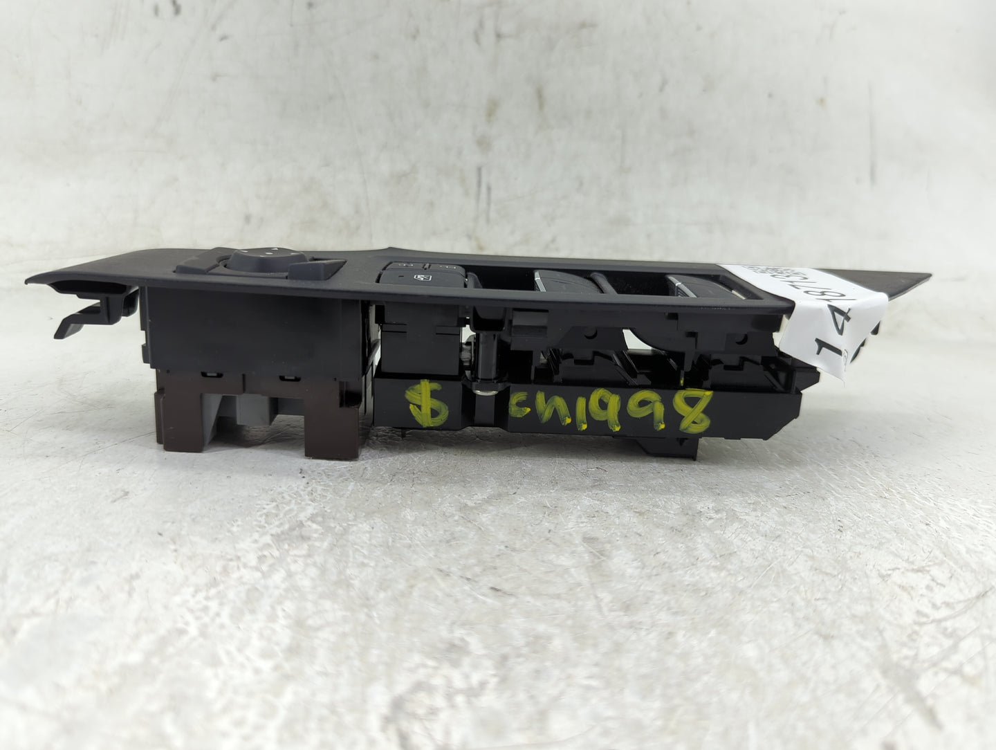 2025 Toyota Rav4 Master Power Window Switch Replacement Driver Side Left P/N:74232-42220 84040-0A170 Fits OEM Used Auto Part