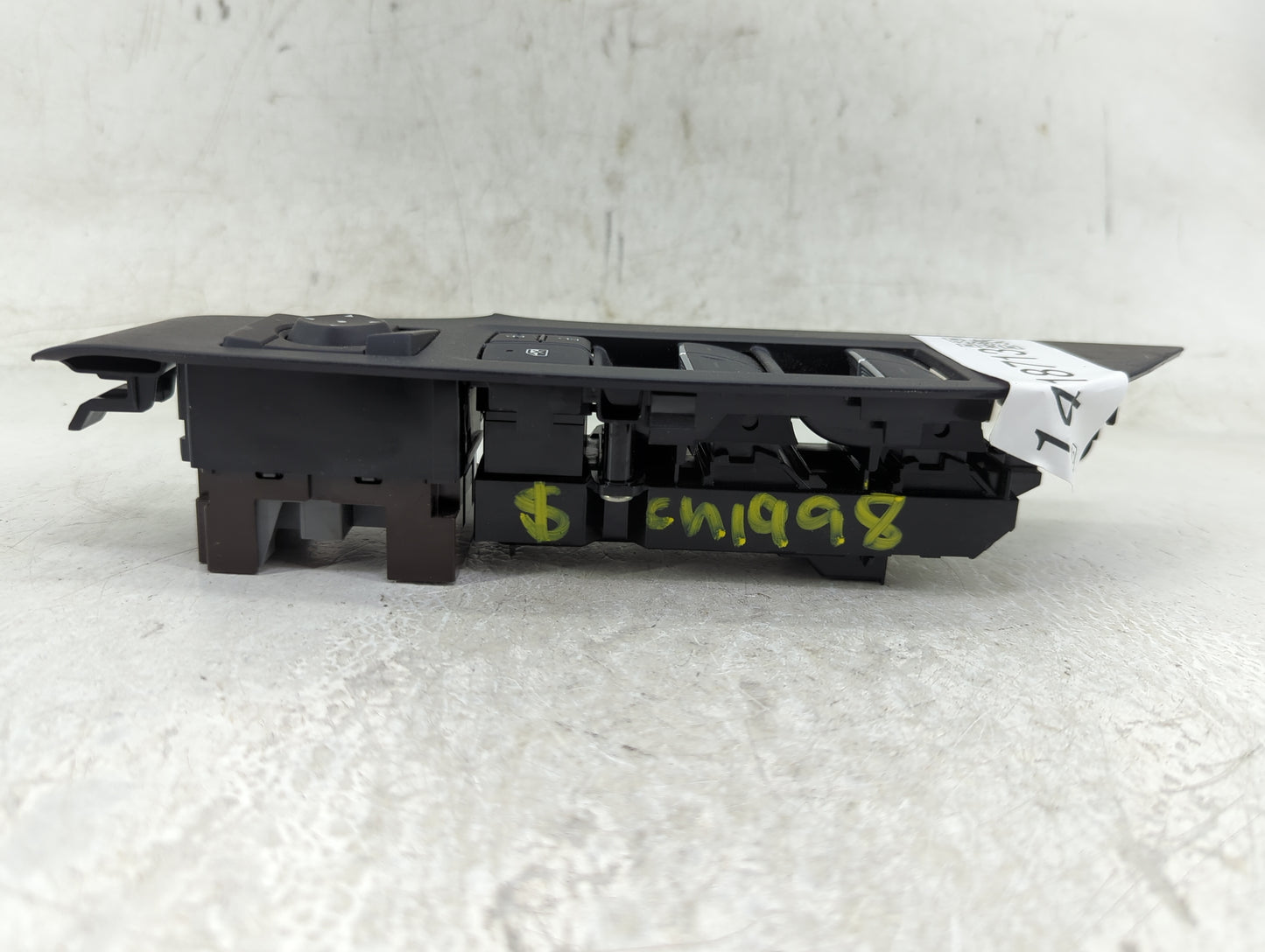 2025 Toyota Rav4 Master Power Window Switch Replacement Driver Side Left P/N:74232-42220 84040-0A170 Fits OEM Used Auto Part