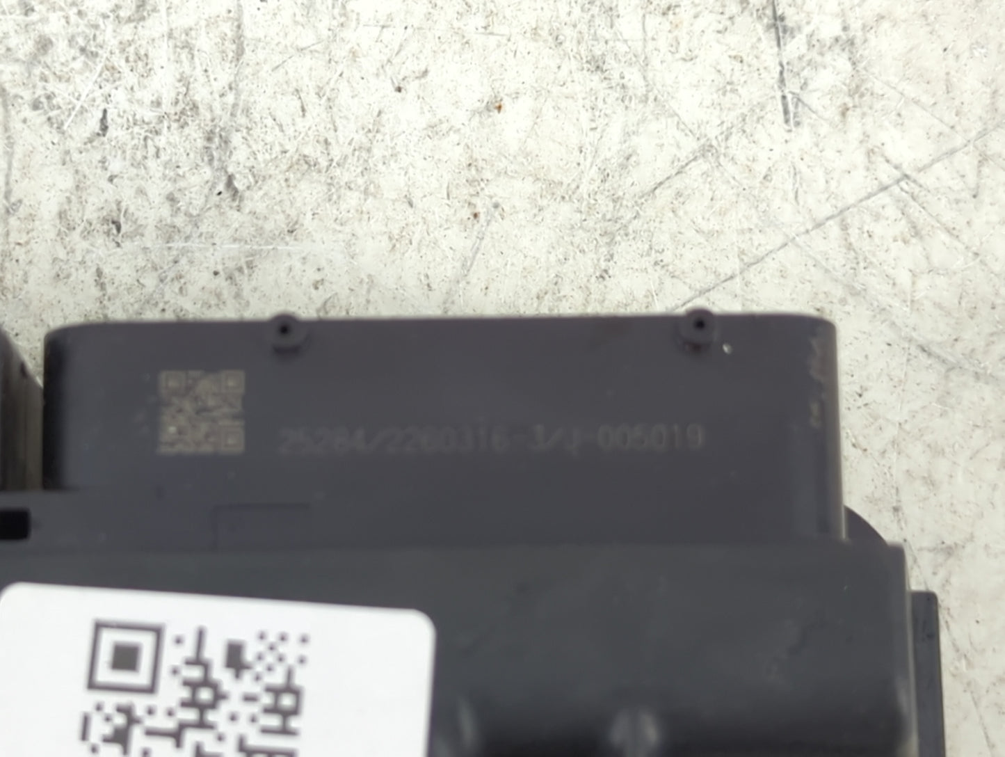 2025 Toyota Rav4 PCM Engine Control Computer ECU ECM PCU OEM P/N:89661-0RC80 TN0782000B80 Fits OEM Used Auto Parts - Oemused
