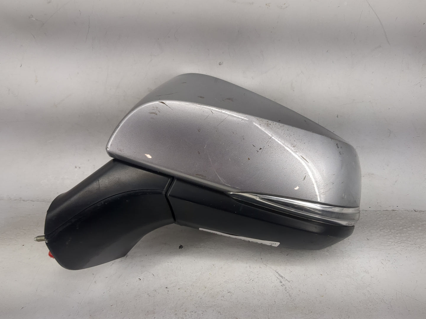 2019-2022 Toyota Rav4 Driver Side View Mirror - Left Door Mirror OEM Used - Oemusedautoparts1.com