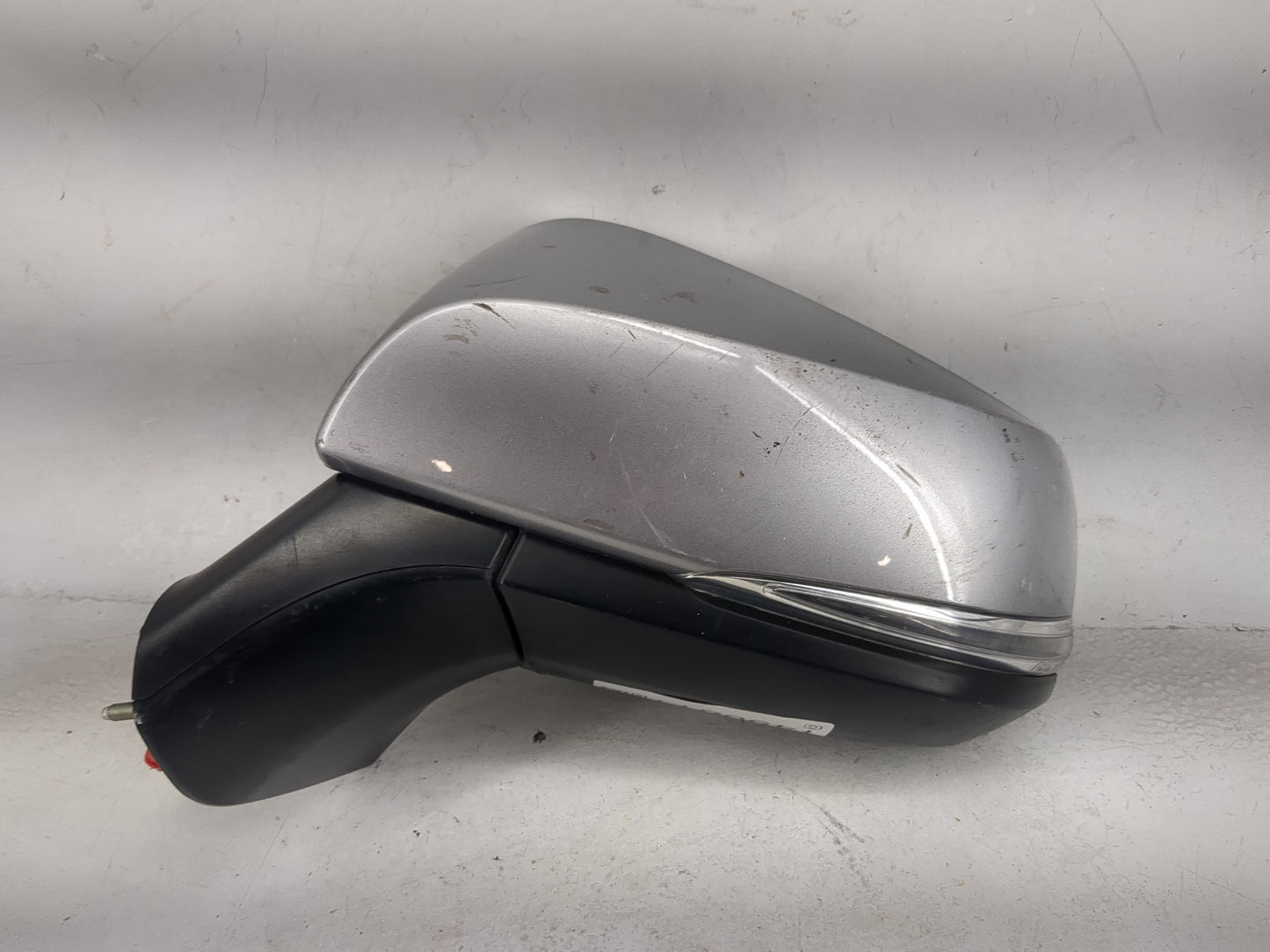 2019-2022 Toyota Rav4 Driver Side View Mirror - Left Door Mirror OEM Used - Oemusedautoparts1.com