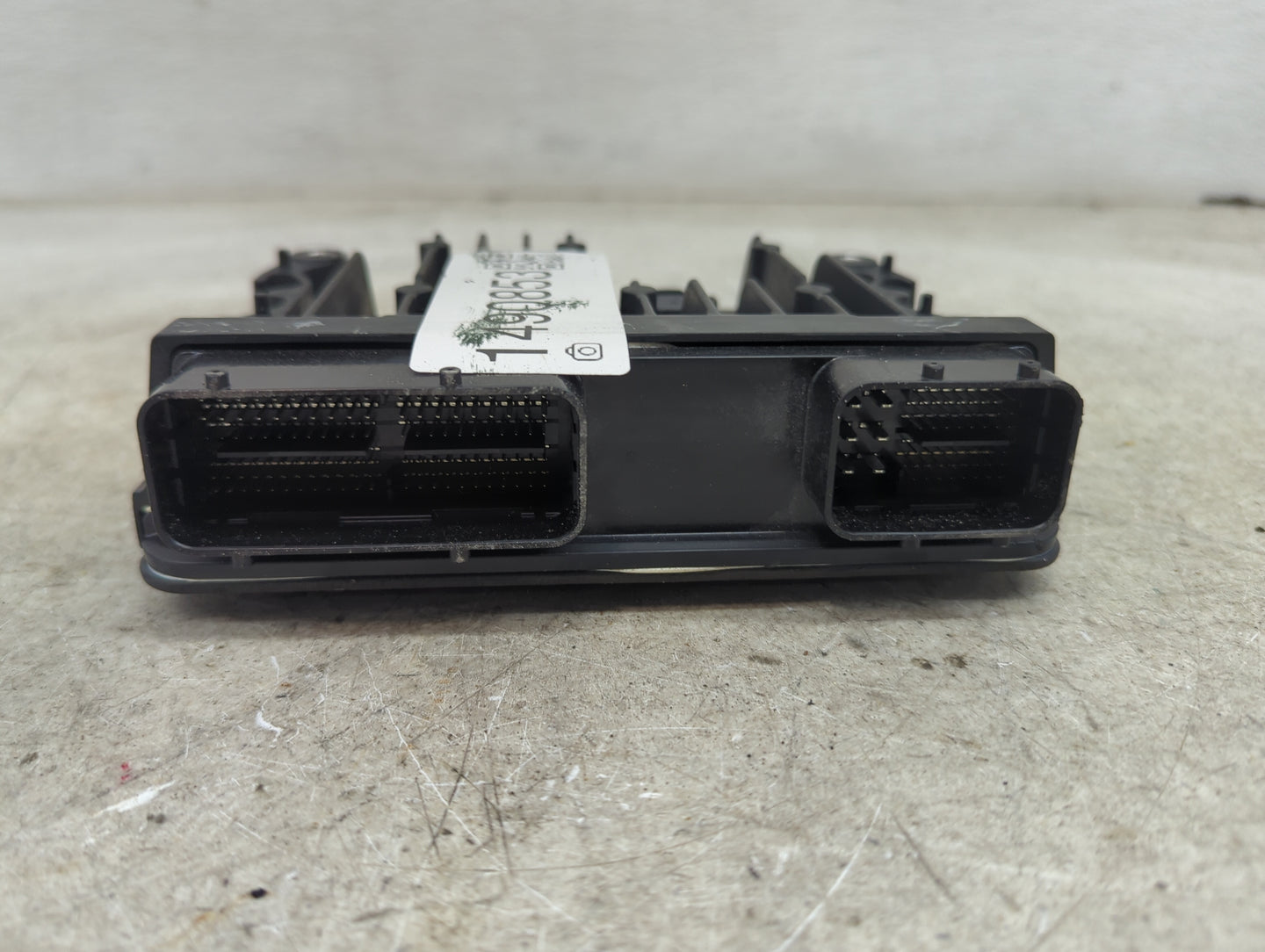 2025 Toyota Rav4 PCM Engine Control Computer ECU ECM PCU OEM P/N:89661-0RM90 TN2831100-4700 Fits OEM Used Auto Parts - Oemus