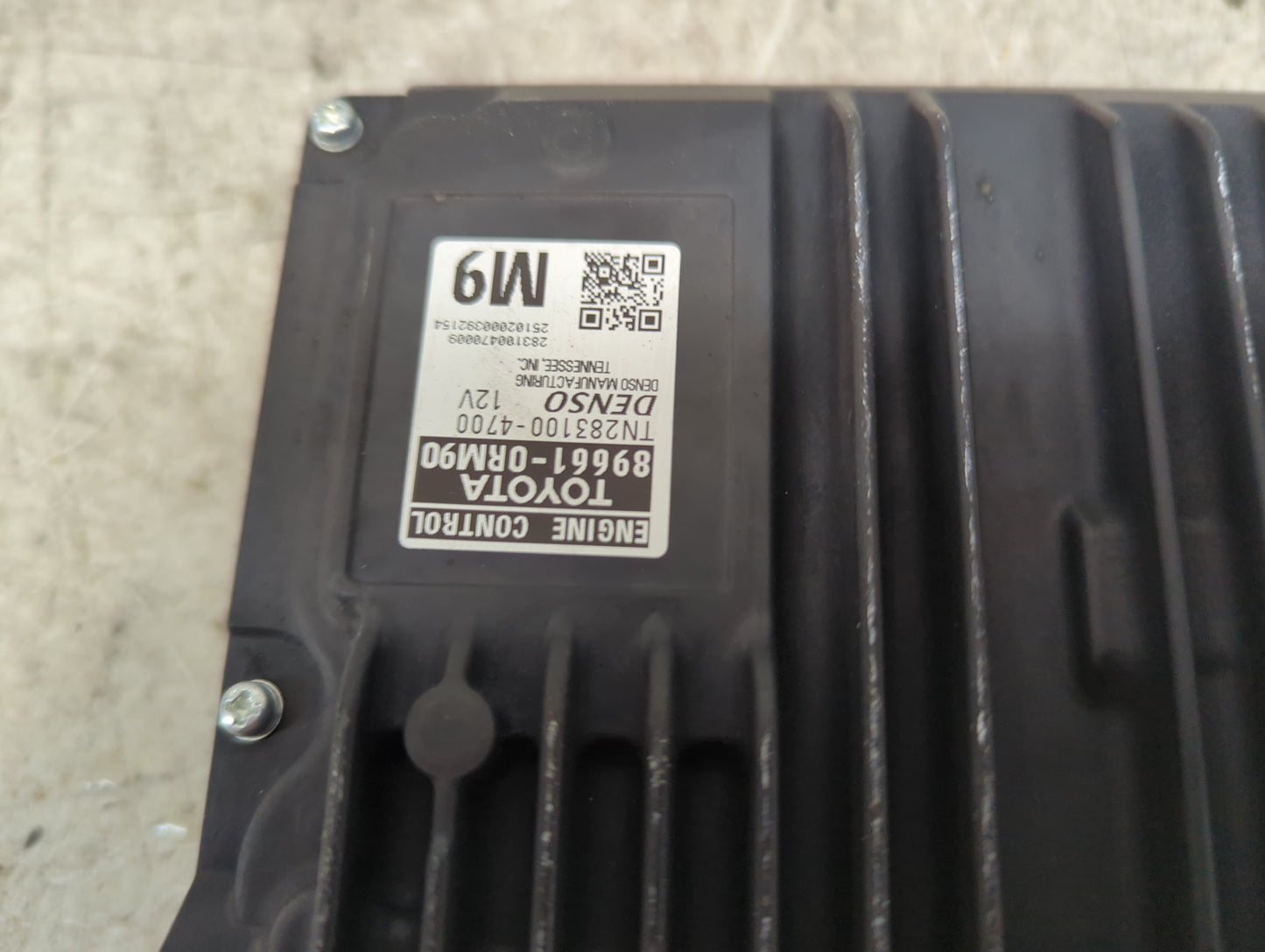 2025 Toyota Rav4 PCM Engine Control Computer ECU ECM PCU OEM P/N:89661-0RM90 TN2831100-4700 Fits OEM Used Auto Parts - Oemus