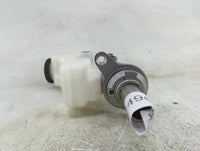 2019-2022 Toyota Rav4 Brake Master Cylinder 1496578 - Oemusedautoparts1.com
