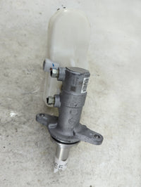 2019-2022 Toyota Rav4 Brake Master Cylinder 1496578 - Oemusedautoparts1.com