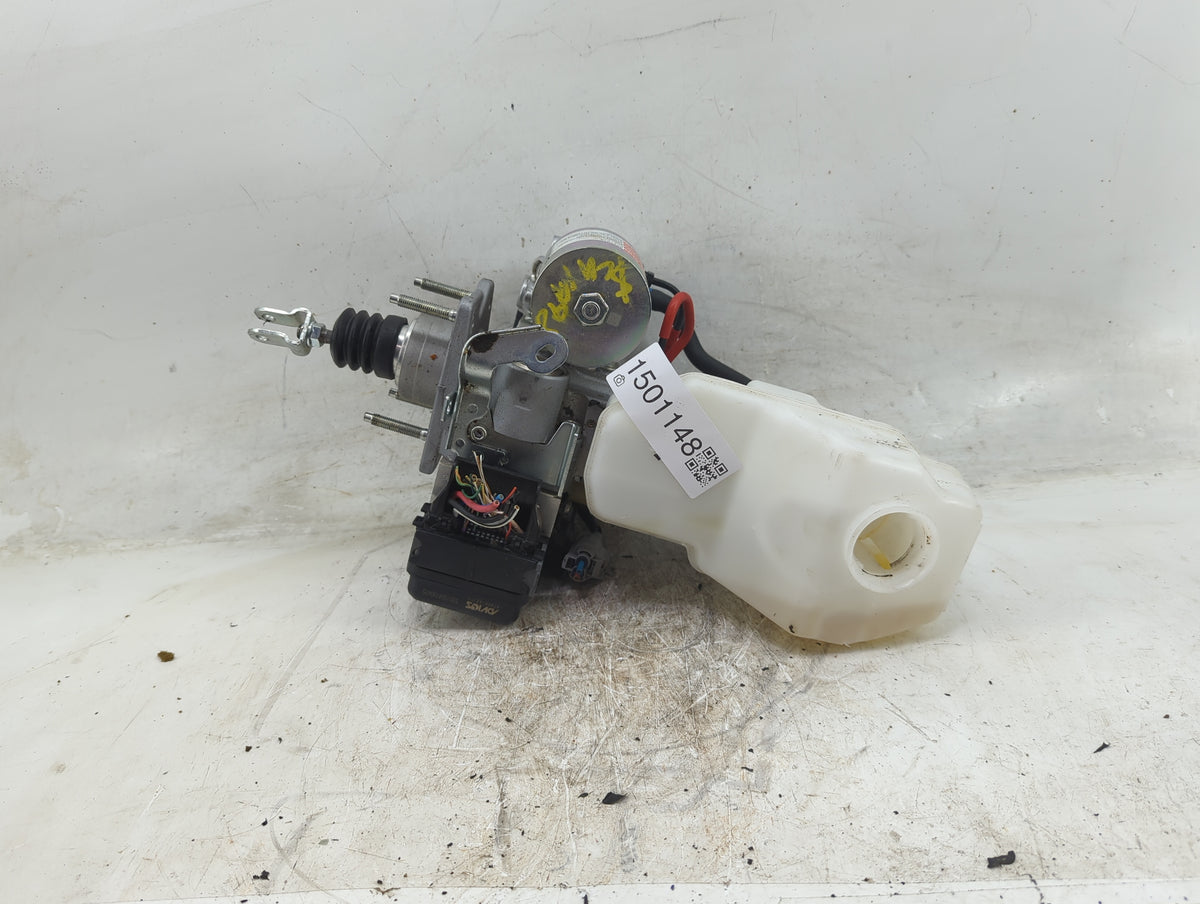 2025 Toyota Rav4 Power Brake Booster Oem - Oemusedautoparts1.com