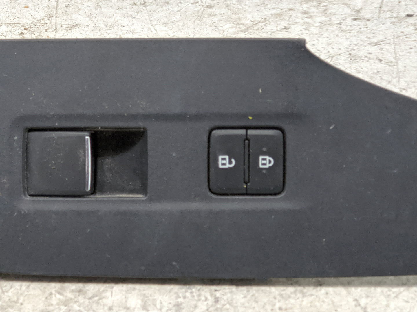 2025 Toyota Rav4 Passenger Right Power Window Switch 74231-42320 - Oemusedautoparts1.com
