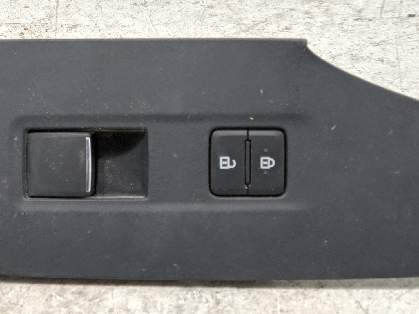 2025 Toyota Rav4 Passenger Right Power Window Switch 74231-42320 - Oemusedautoparts1.com