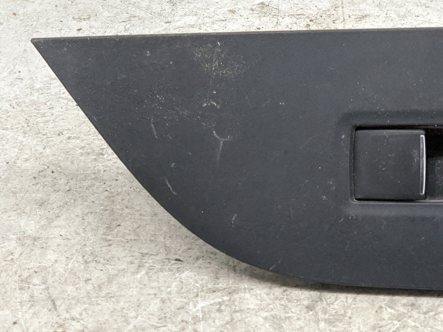 2025 Toyota Rav4 Passenger Right Power Window Switch 74231-42320 - Oemusedautoparts1.com
