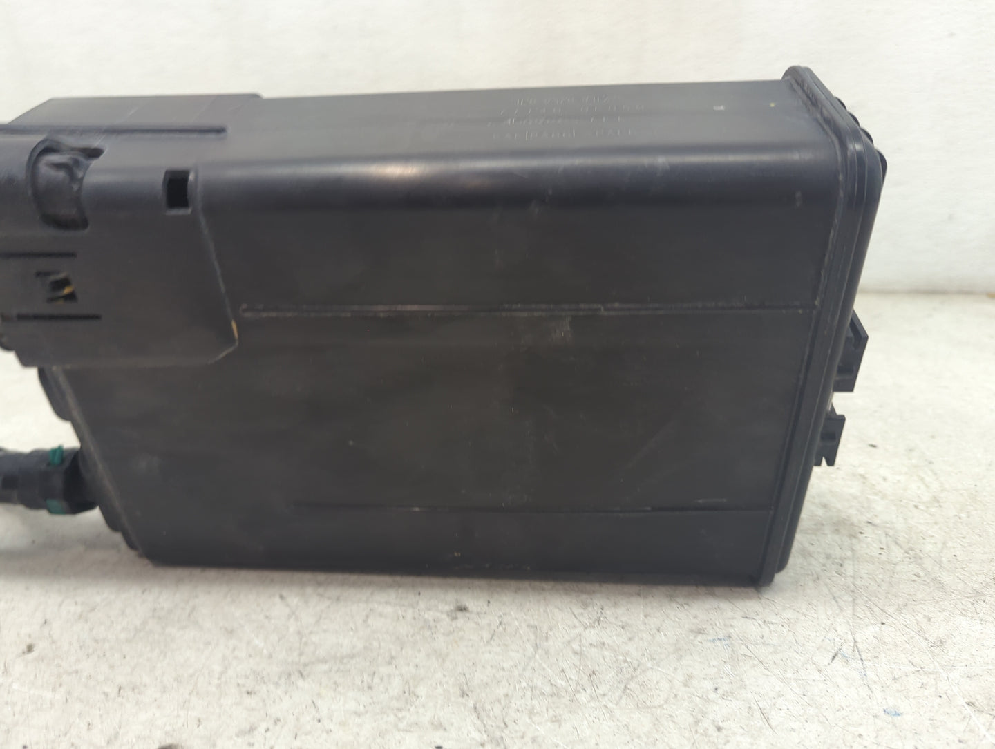2025 Toyota Sienna Fuel Vapor Charcoal Canister - Oemusedautoparts1.com