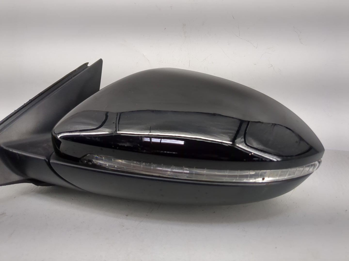 2025 Volkswagen Gli Side Mirror Replacement Driver Left View Door Mirror Fits Fits 2019 2020 2021 OEM Used Auto Parts - Oemu