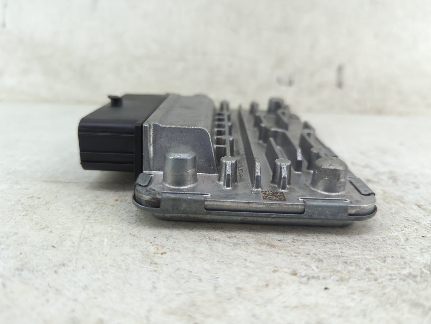 2025 Volkswagen Jetta Transmission Control Module Tcu Tcm - Oemusedautoparts1.com