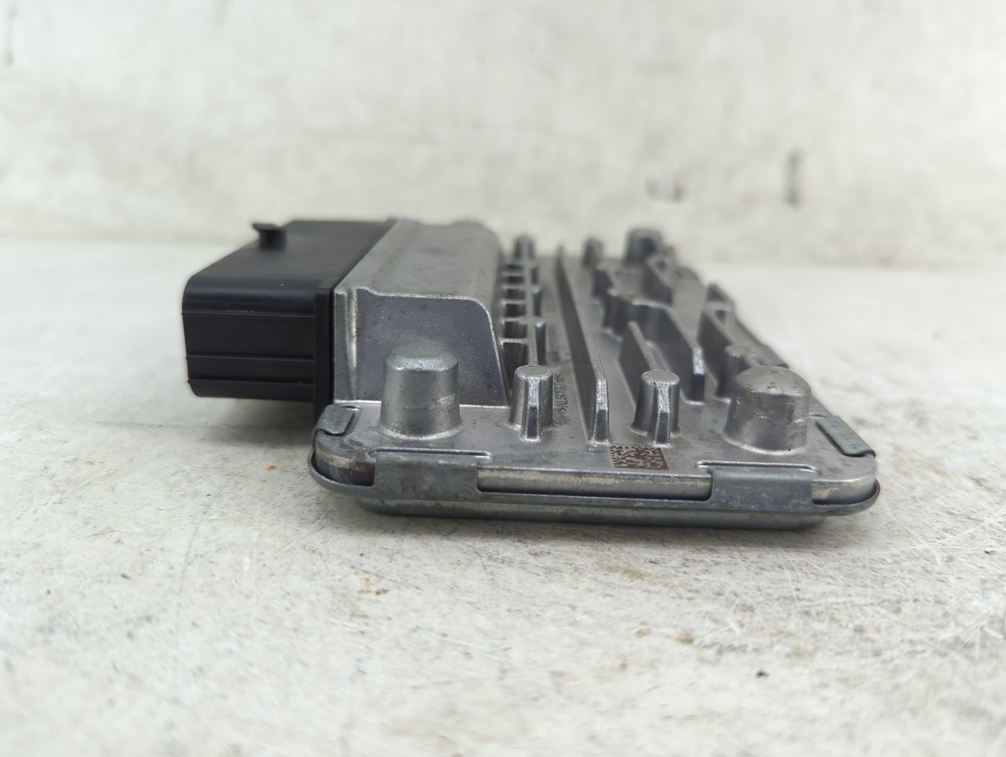 2025 Volkswagen Jetta Transmission Control Module Tcu Tcm - Oemusedautoparts1.com