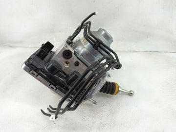 2025 Volvo Xc40 ABS Pump Control Module Replacement P/N:32384760 P32384760 Fits OEM Used Auto Parts