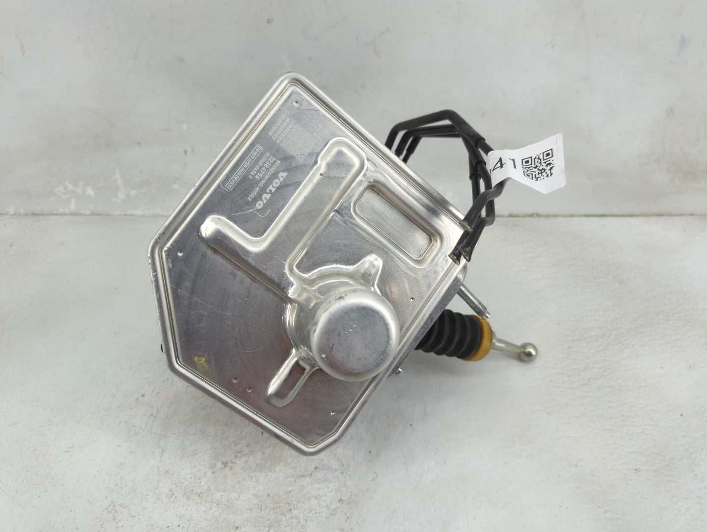 2025 Volvo Xc40 ABS Pump Control Module Replacement P/N:32384760 P32384760 Fits OEM Used Auto Parts - Oemusedautoparts1.com