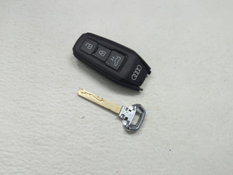 compare product Audi Q5 Keyless Entry Remote Fob KR5 I22U | KR5I22U 85H.959.754.G 4 buttons