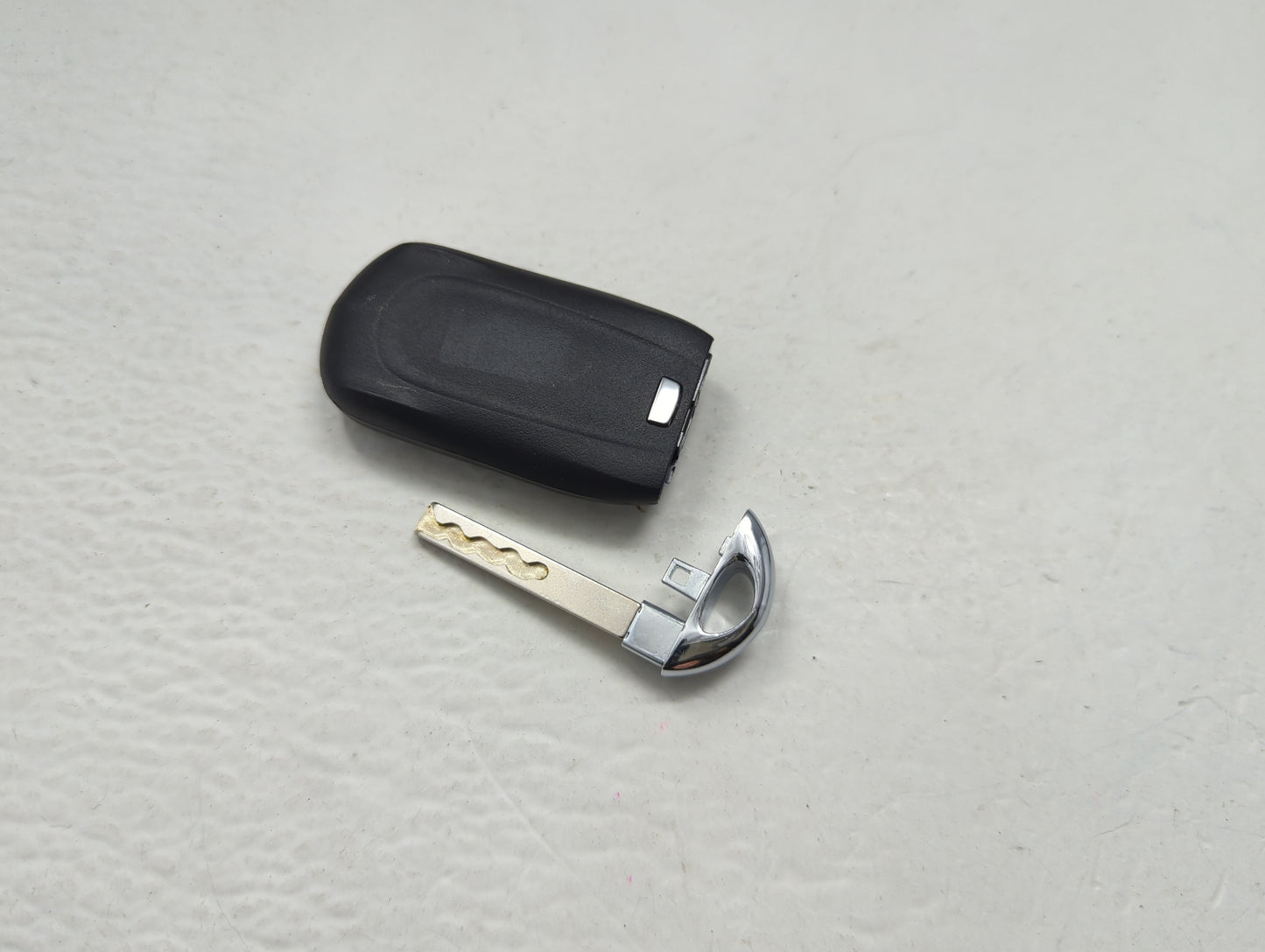 Buick Encore Gx Keyless Entry Remote Fob HYQ4ES 13547677 4 buttons - Oemusedautoparts1.com