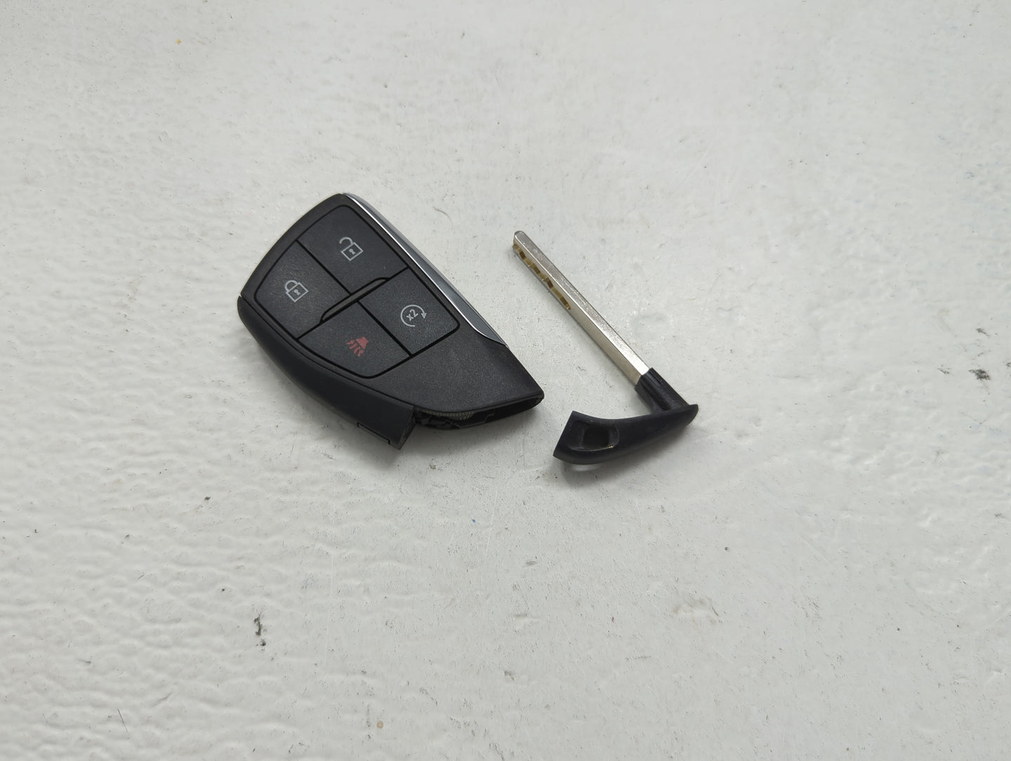 Chevrolet Colorado Keyless Entry Remote Fob YG0G21TB2 13548442 | 13560201 - Oemusedautoparts1.com