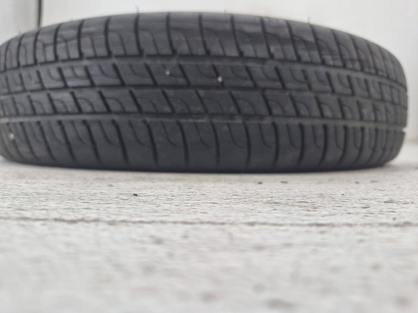 2018-2020 Chevrolet Equinox Spare Donut Tire Wheel Rim Oem 1461768 - Oemusedautoparts1.com