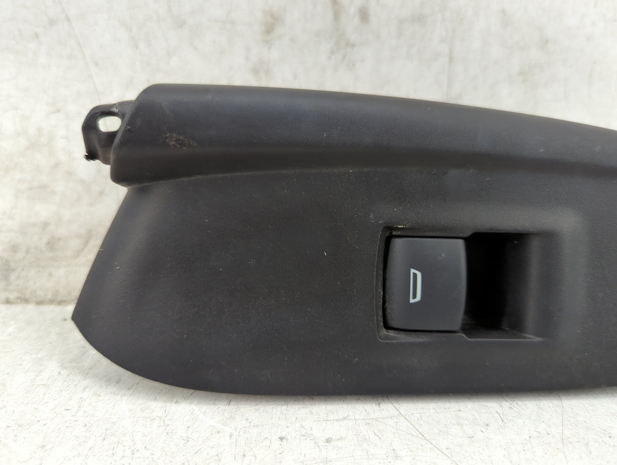 2026 Chevrolet Trailblazer Passenger Right Power Window Switch 42668003 - Oemusedautoparts1.com