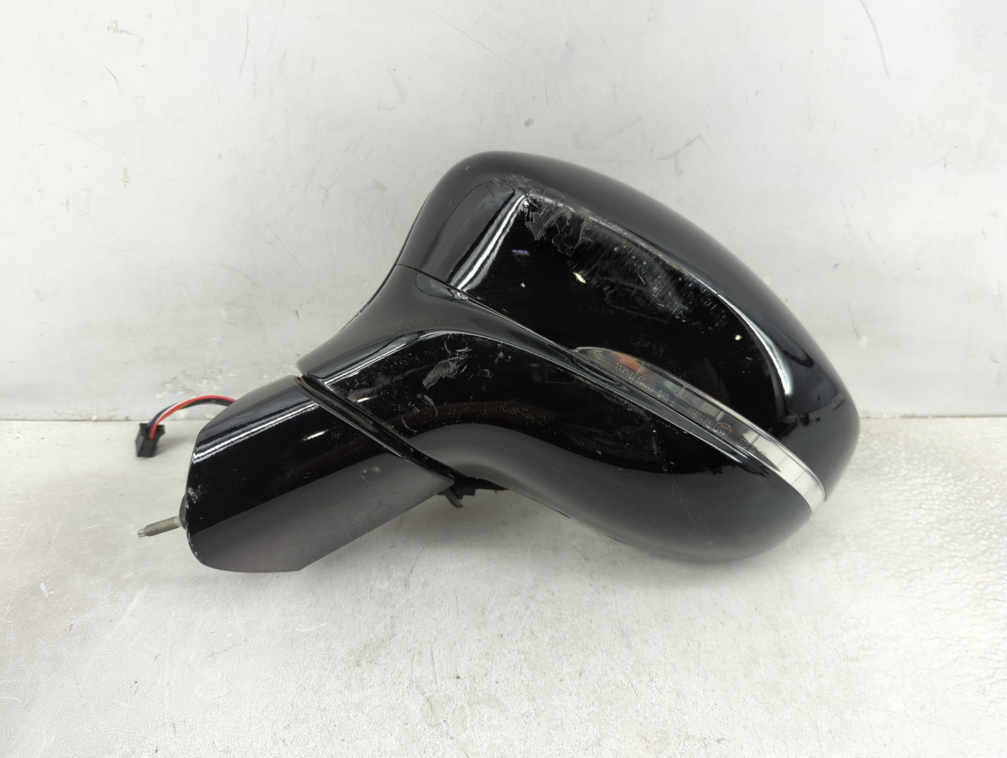 2026 Chrysler Pacifica Driver Side View Mirror - Left Door Mirror OEM Used - Oemusedautoparts1.com