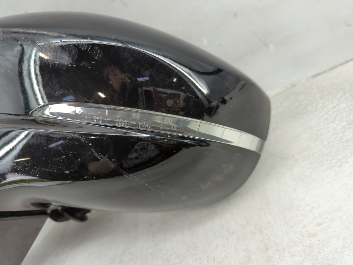 2026 Chrysler Pacifica Driver Side View Mirror - Left Door Mirror OEM Used - Oemusedautoparts1.com