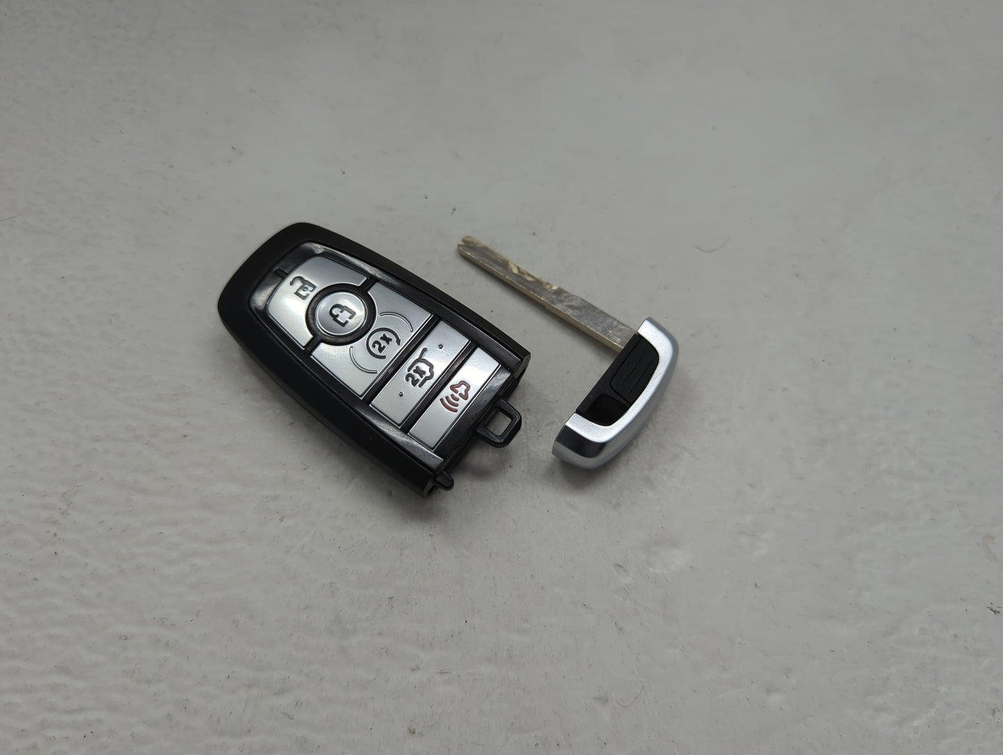 Ford Expedition Keyless Entry Remote Fob M3N-A3C108397 A3C1236910000 5 buttons - Oemusedautoparts1.com