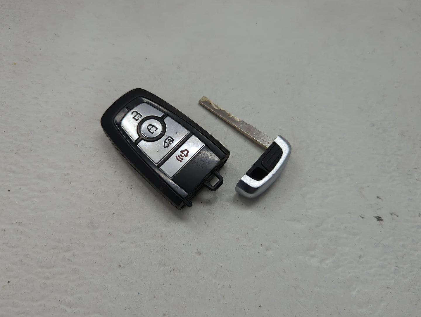 Ford Transit Keyless Entry Remote Fob M3N-A2C931423 KT1T-15K601-CC 4 buttons - Oemusedautoparts1.com