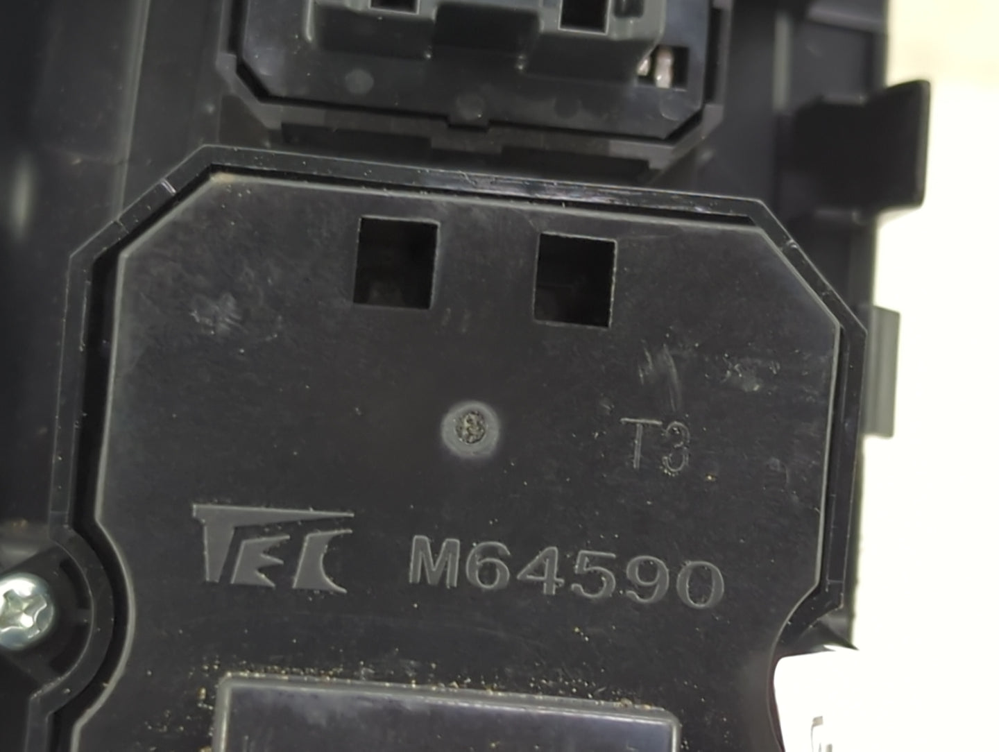 2026 Honda Cr-V Master Power Window Switch Replacement Driver Side Left P/N:M64590 Fits OEM Used Auto Parts - Oemusedautopar