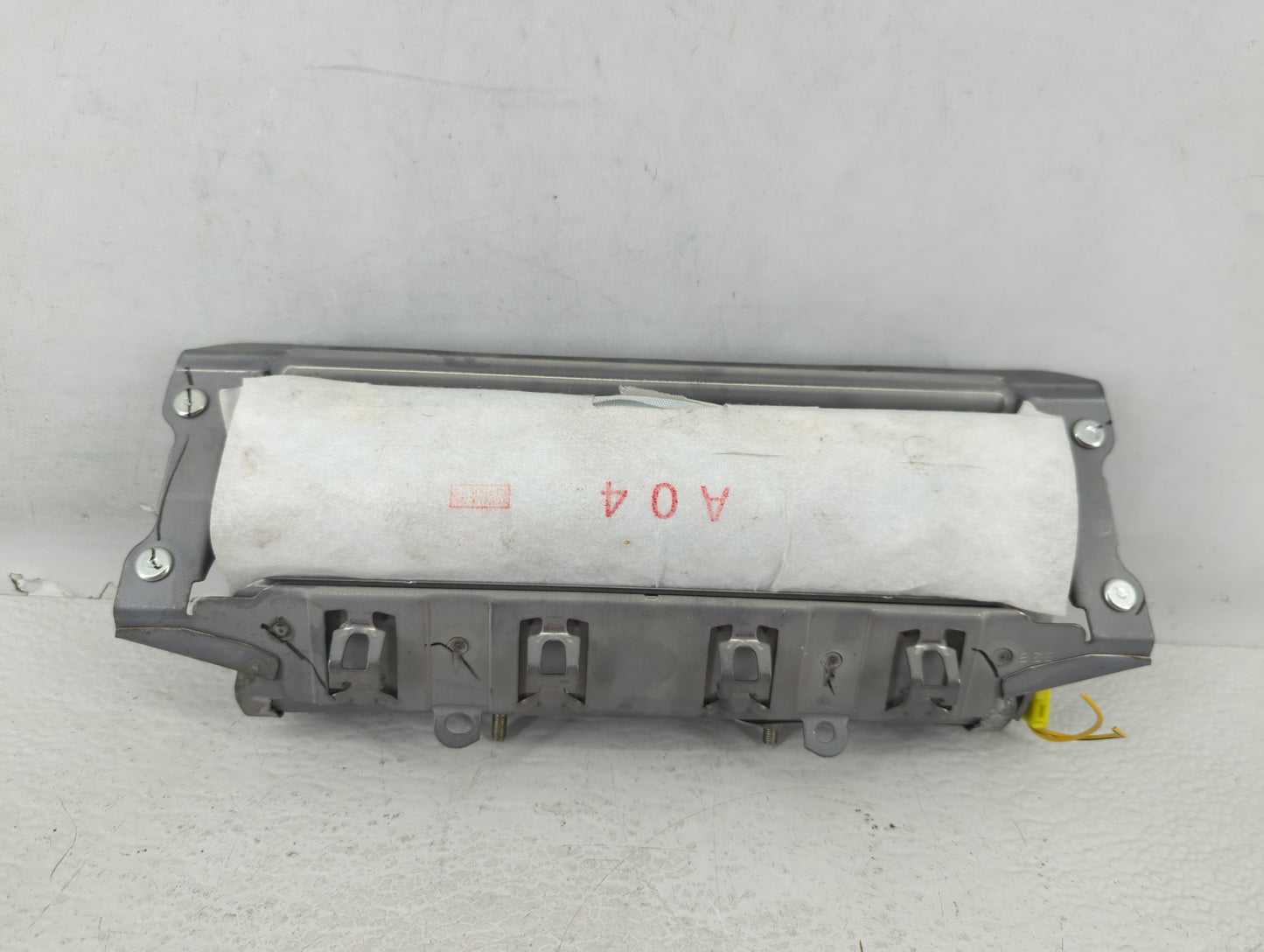 2012-2016 Mercedes-Benz Slk350 Air Bag Passenger Right Knee OEM P/N:BAM-PT1-1150 222188010M38 Fits OEM Used Auto Parts - Oem