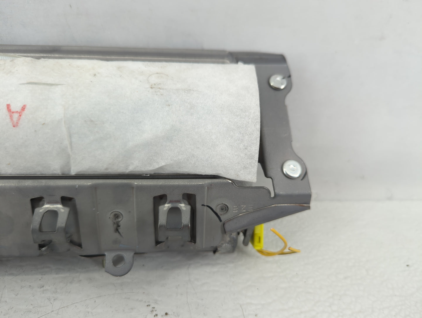 2012-2016 Mercedes-Benz Slk350 Air Bag Passenger Right Knee OEM P/N:BAM-PT1-1150 222188010M38 Fits OEM Used Auto Parts - Oem