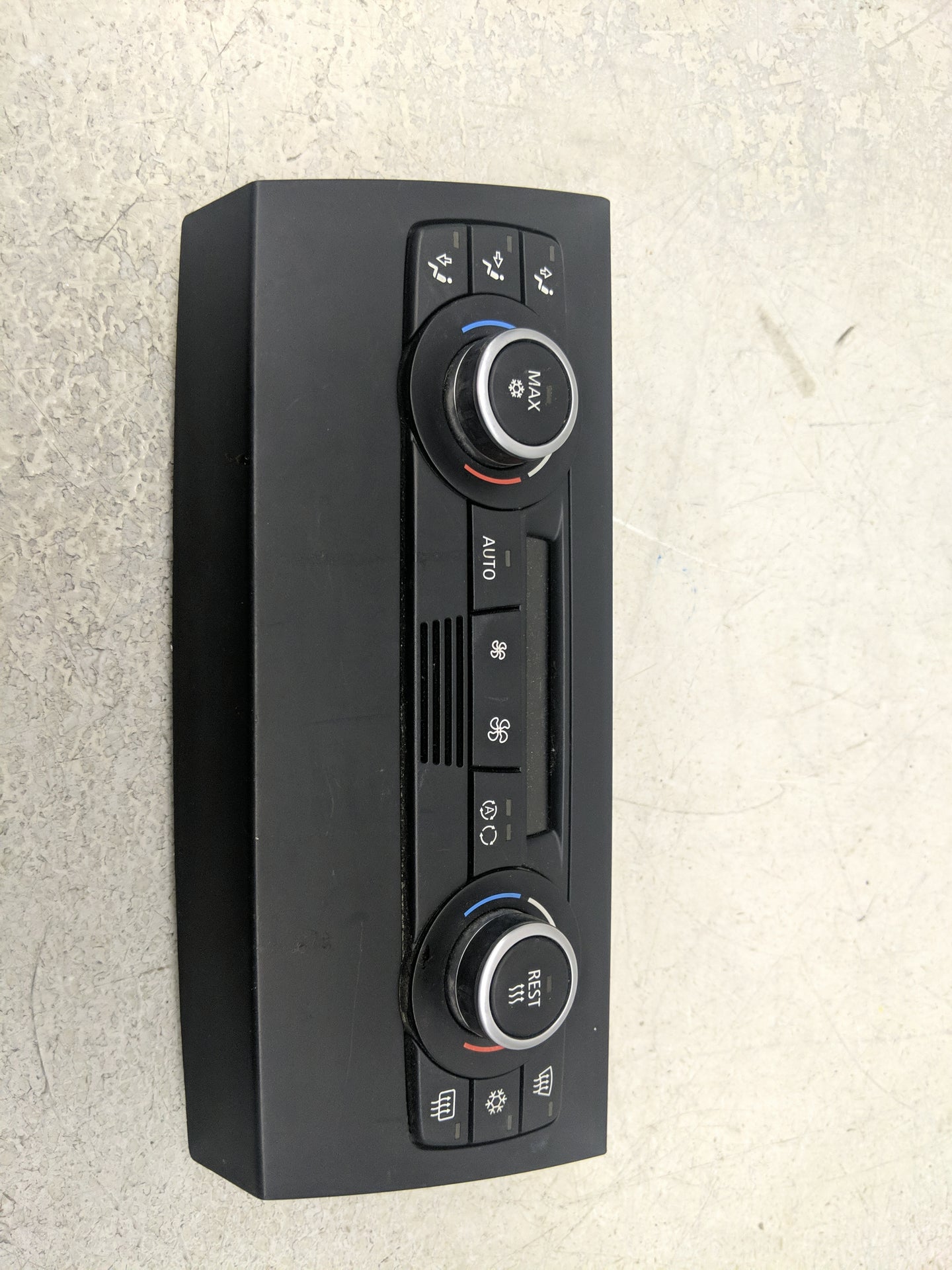 2007-2010 Bmw 328i Climate Control Module Temperature AC/Heater Replacement P/N:6411 9162983-01 Fits Fits 2007 2008 2009 201