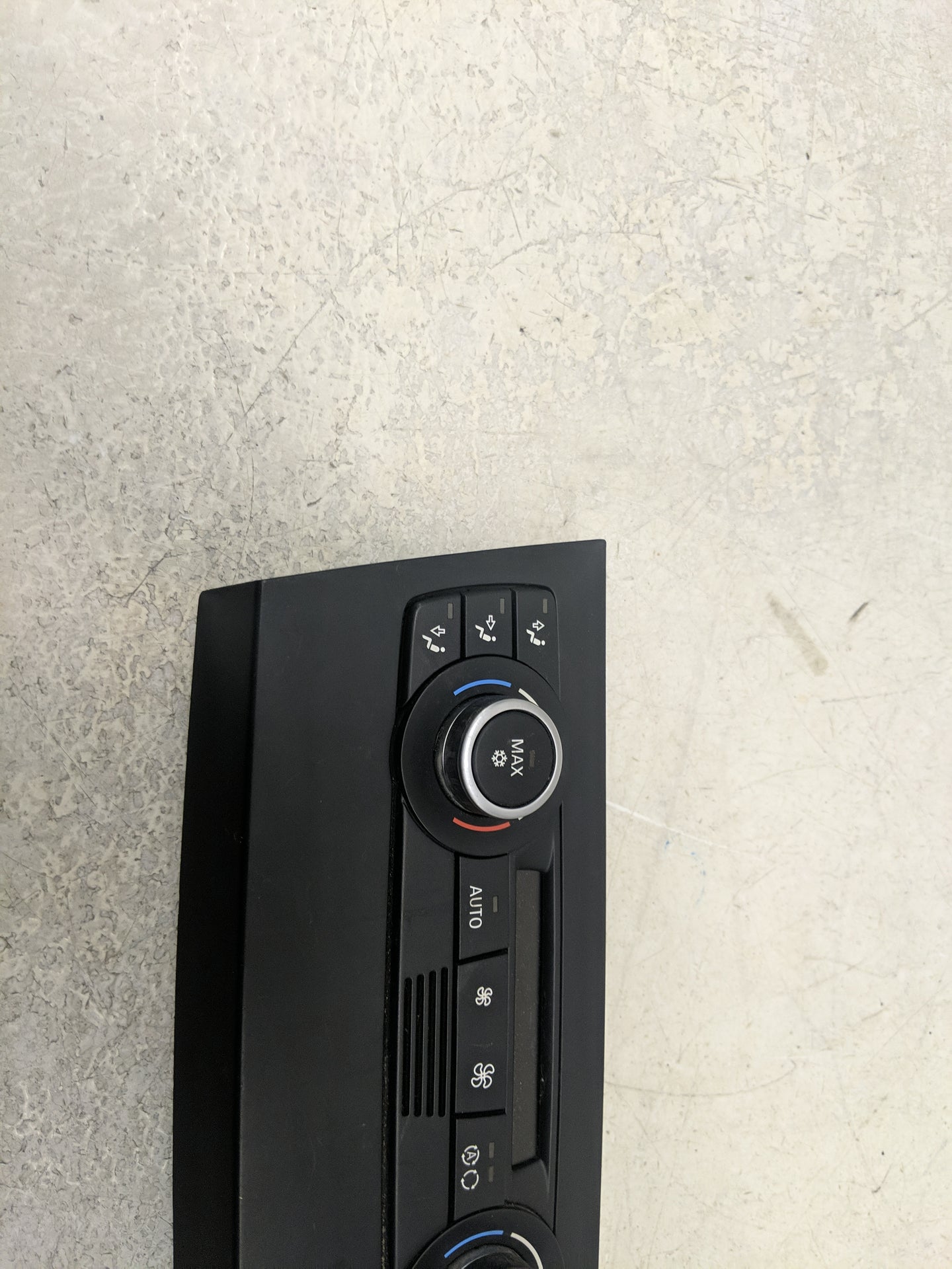 2007-2010 Bmw 328i Climate Control Module Temperature AC/Heater Replacement P/N:6411 9162983-01 Fits Fits 2007 2008 2009 201