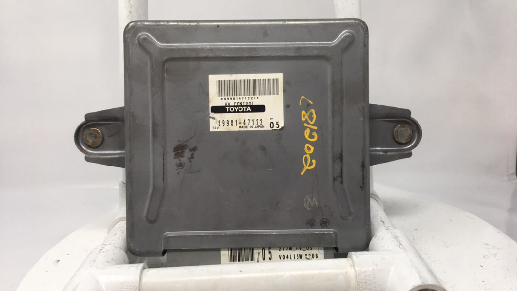 2004 Toyota Prius PCM Engine Control Computer ECU ECM PCU OEM P/N:89981-47122 Fits OEM Used Auto Parts - Oemusedautoparts1.com 