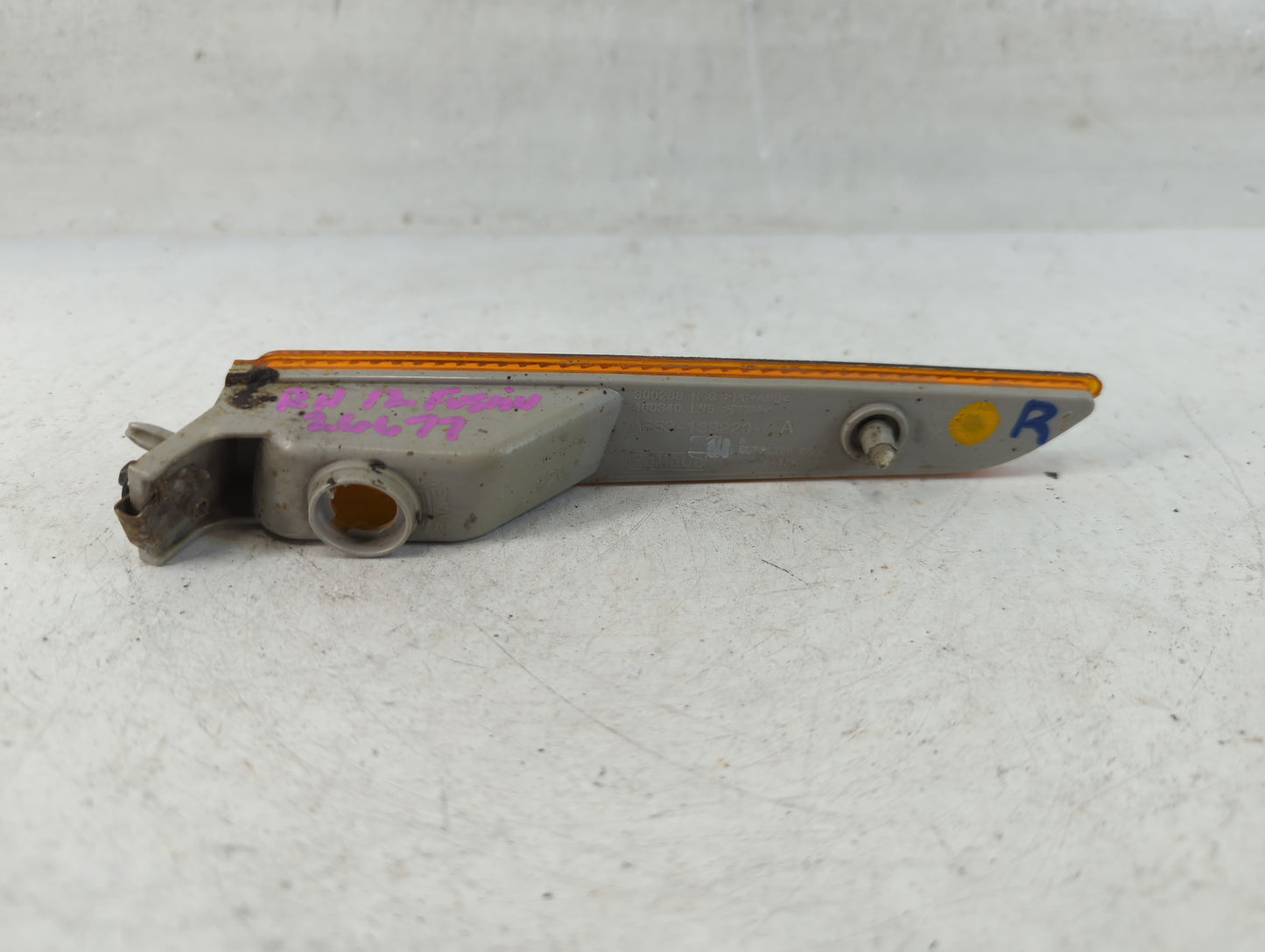 2010-2012 Ford Fusion Passenger Right Oem Front Light Lamp - Oemusedautoparts1.com