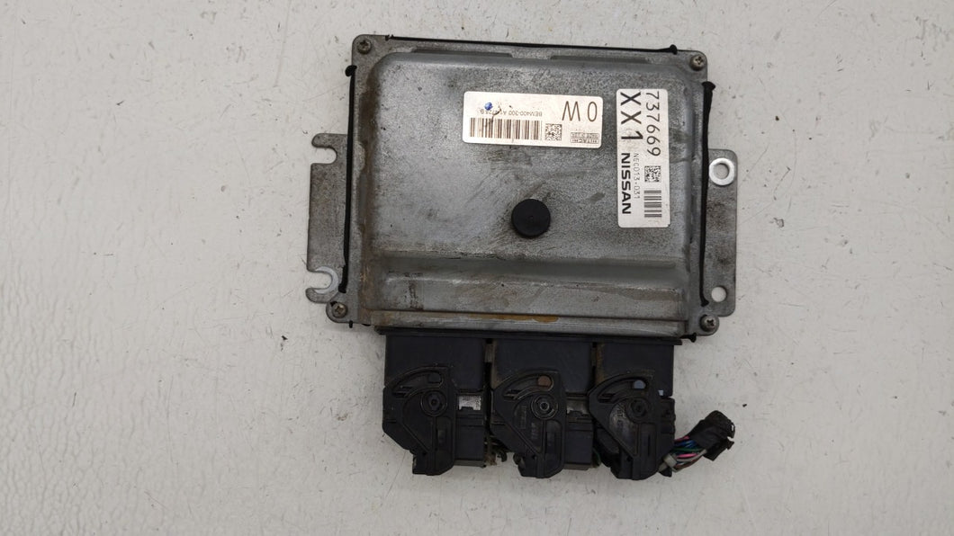 2015 Nissan Altima PCM Engine Control Computer ECU ECM PCU OEM P/N:BEM404-300 A1 NEC001-666, NEC013-028 Fits Fits 2013 2014 OEM Used Auto Parts