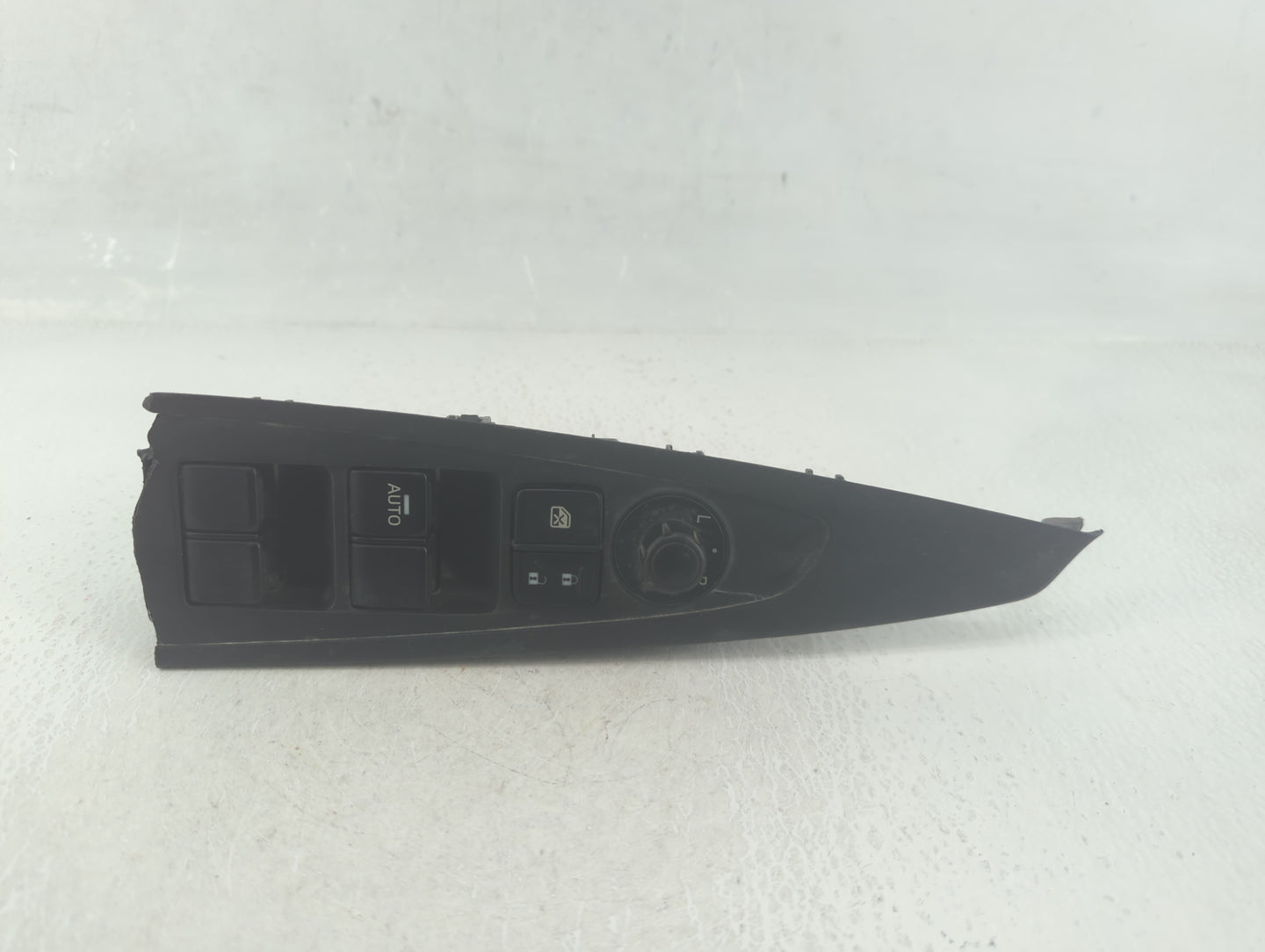 2009-2011 Chevrolet Hhr Master Power Window Switch Replacement Driver Side Left P/N:DB4G 66 350 6194 T2 Fits OEM Used Auto P