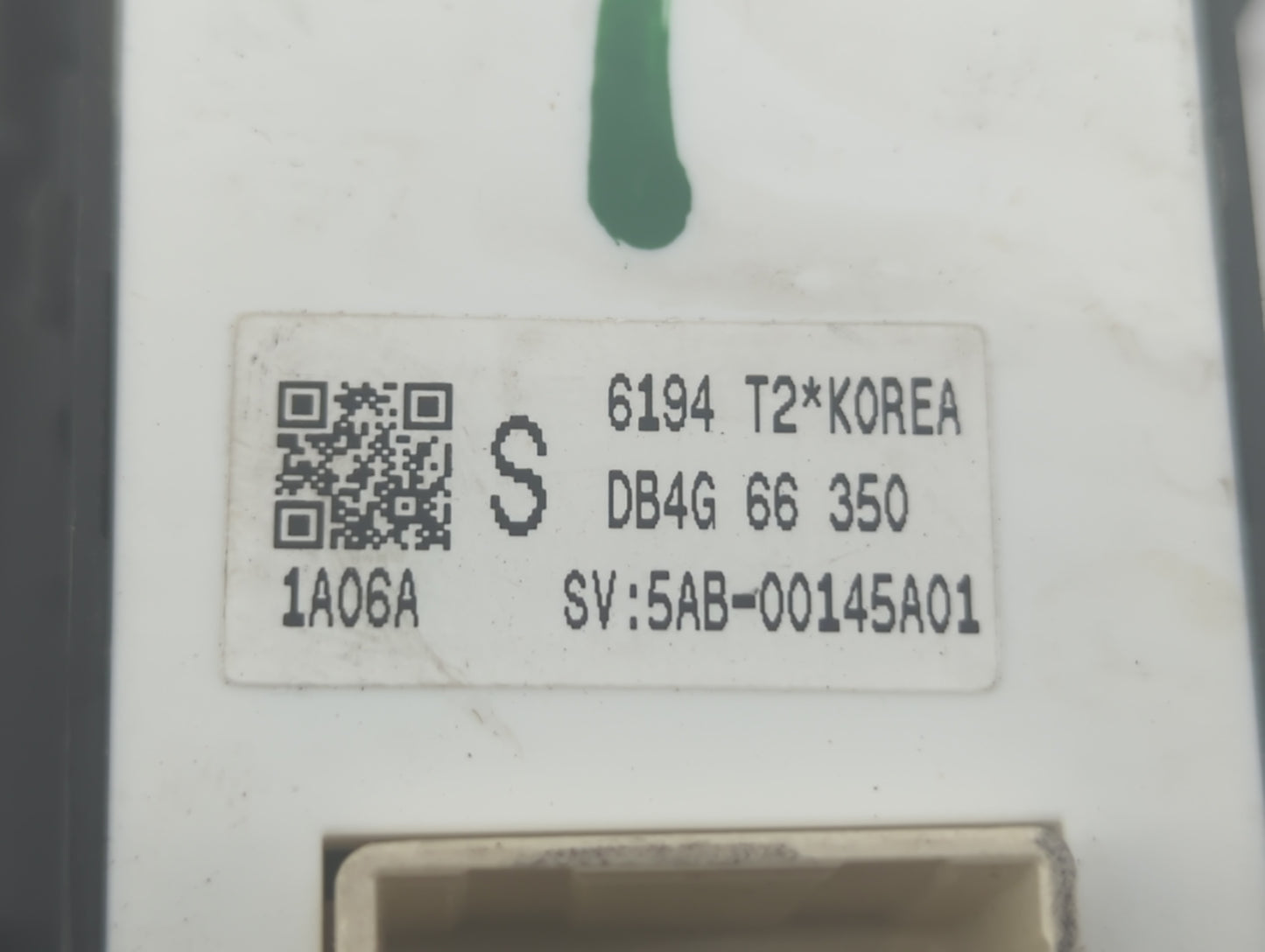 2009-2011 Chevrolet Hhr Master Power Window Switch Replacement Driver Side Left P/N:DB4G 66 350 6194 T2 Fits OEM Used Auto P