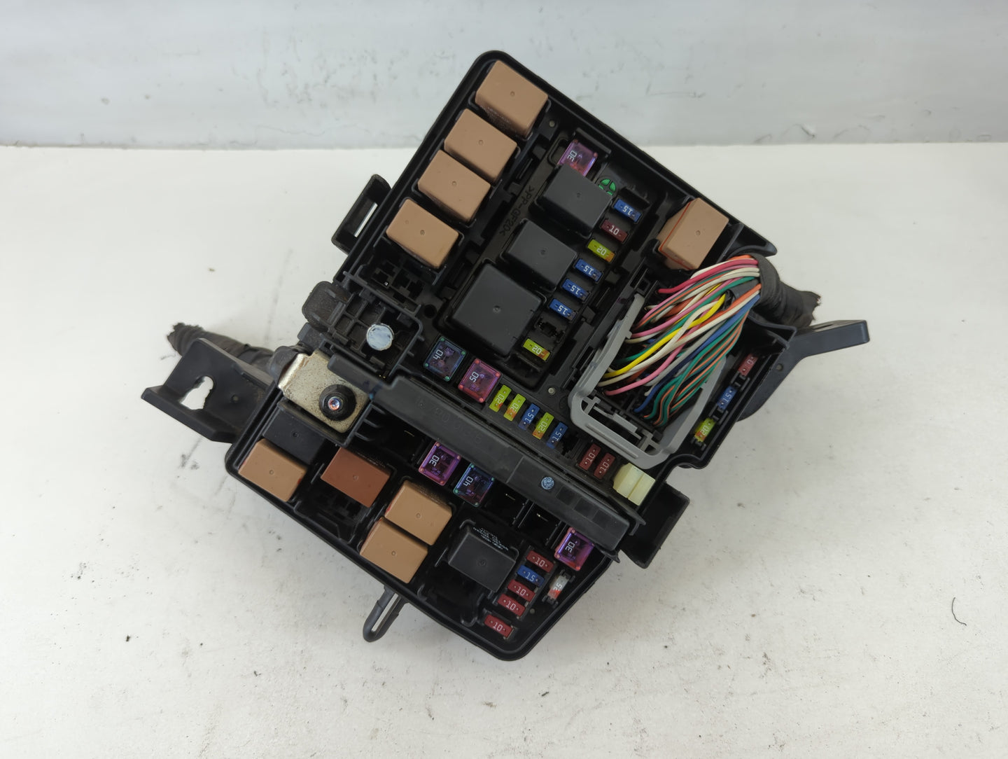 2011-2014 Hyundai Sonata Fusebox Fuse Box Panel Relay Module P/N:91950-3S711 Fits Fits 2011 2012 2013 2014 OEM Used Auto Par