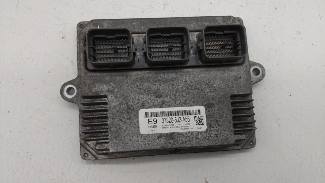 2015-2016 Acura Tlx PCM Engine Control Computer ECU ECM PCU OEM P/N:37820-5J2-A56 37820-5J2-A55 Fits Fits 2015 2016 OEM Used Auto Parts - Oemusedautoparts1.com 