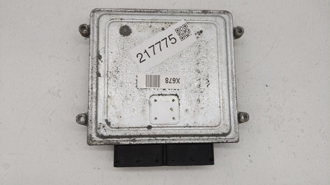 2011-2014 Hyundai Sonata PCM Engine Control Computer ECU ECM PCU OEM P/N:39111-2G668 39101-2G668 Fits Fits 2011 2012 2013 2014 OEM Used Auto Parts - Oemusedautoparts1.com 