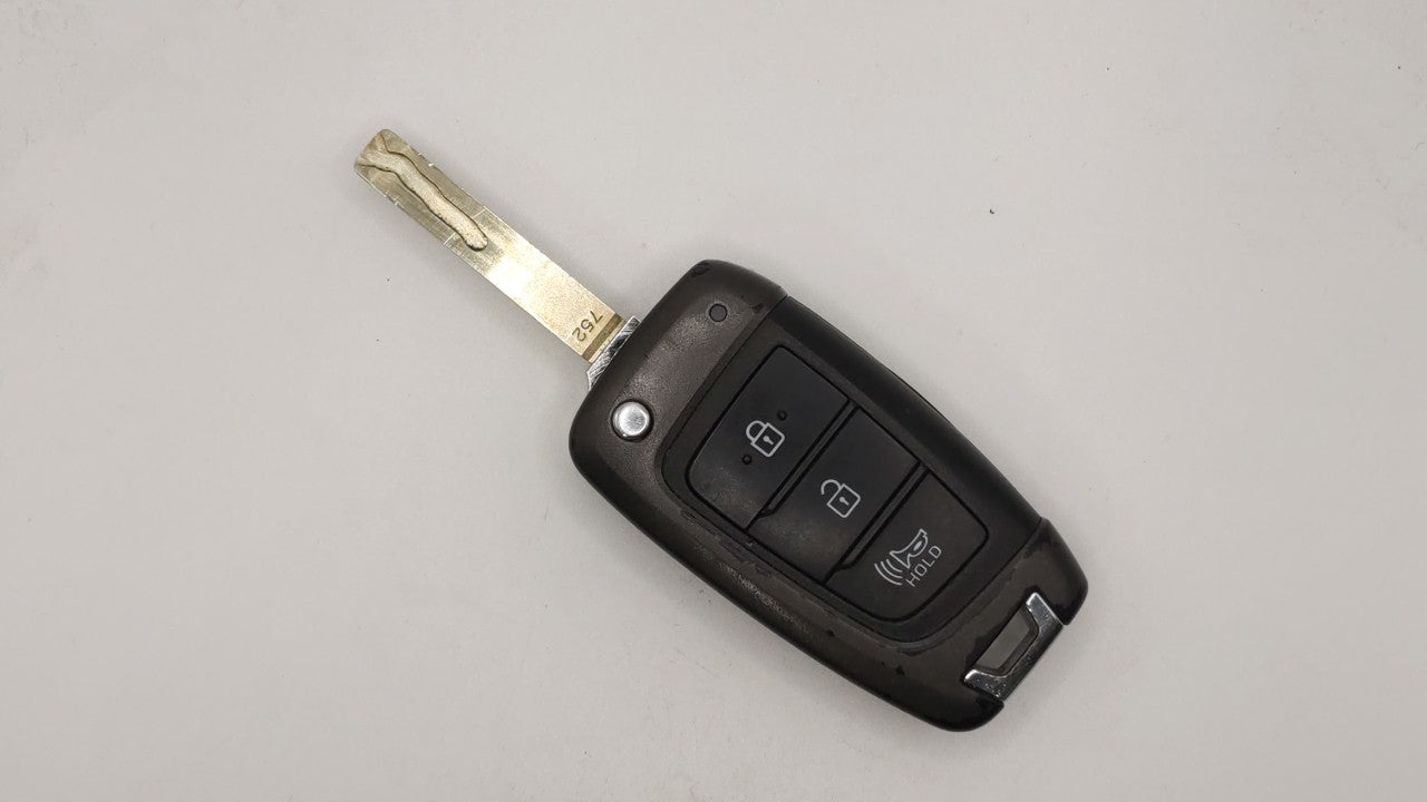 Hyundai Keyless Entry Remote Fob TQ8-RKE-4F41 95430-S2300 3 buttons - Oemusedautoparts1.com