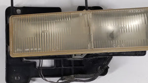 Gmc 3500 Passenger Right Oem Head Light Headlight Lamp