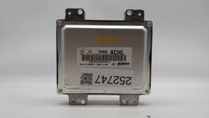 2017-2018 Chevrolet Trax PCM Engine Control Computer ECU ECM PCU OEM P/N:12685776 12668986, 12692201 Fits Fits 2017 2018 2019 OEM Used Auto Parts - Oemusedautoparts1.com 