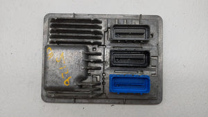 2018-2020 Chevrolet Equinox PCM Engine Control Computer ECU ECM PCU OEM P/N:12676683 12697837 Fits OEM Used Auto Parts - Oemusedautoparts1.com 